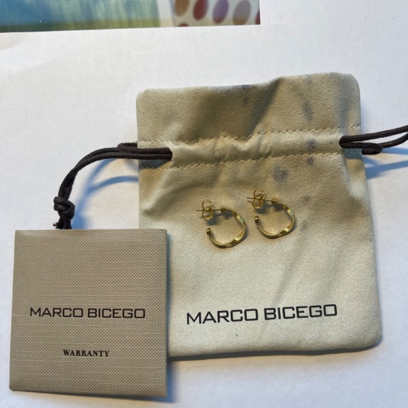 MARCO BICEGO Marrakech 18K Yellow Gold Twisted Huggie Hoops - Picture 5 of 5